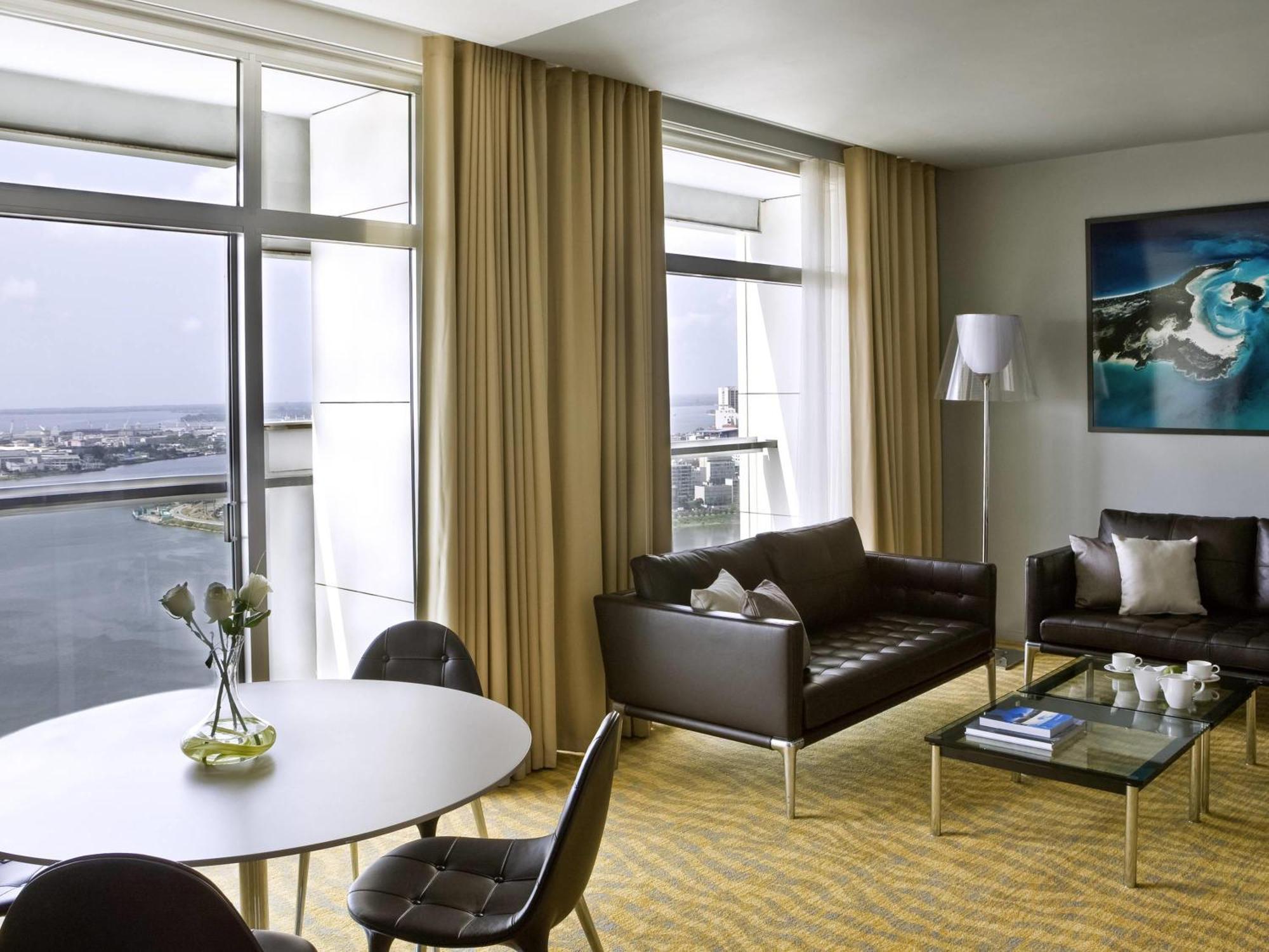 Prestige King Suite with Balcony